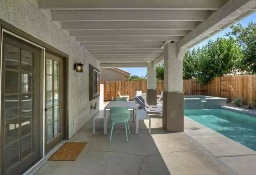 Indio Escape By Avantstay Stunning Home In Coachella W/ Pool & Hot Tub