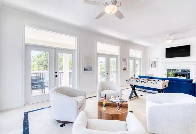 Miramar Manor By Avantstay Walk To The Beach!