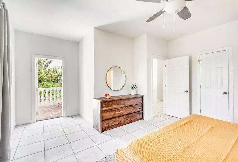 Miramar Manor By Avantstay Walk To The Beach!