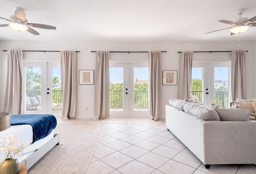 Miramar Manor By Avantstay Walk To The Beach!