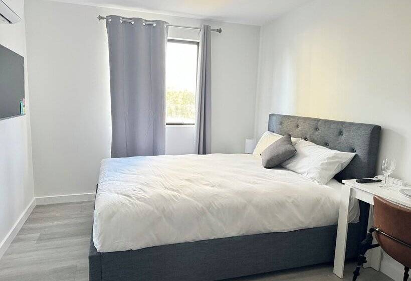 Мотель Main Residences