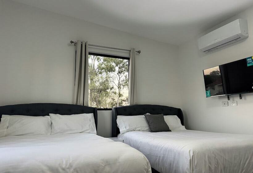 Мотель Main Residences