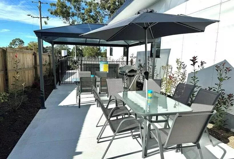 Motelli Main Residences