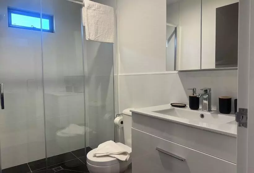 Motelli Main Residences