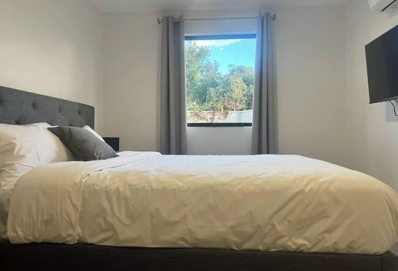 Motelli Main Residences