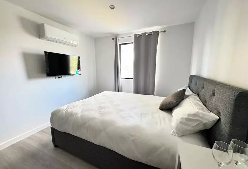 Motelli Main Residences