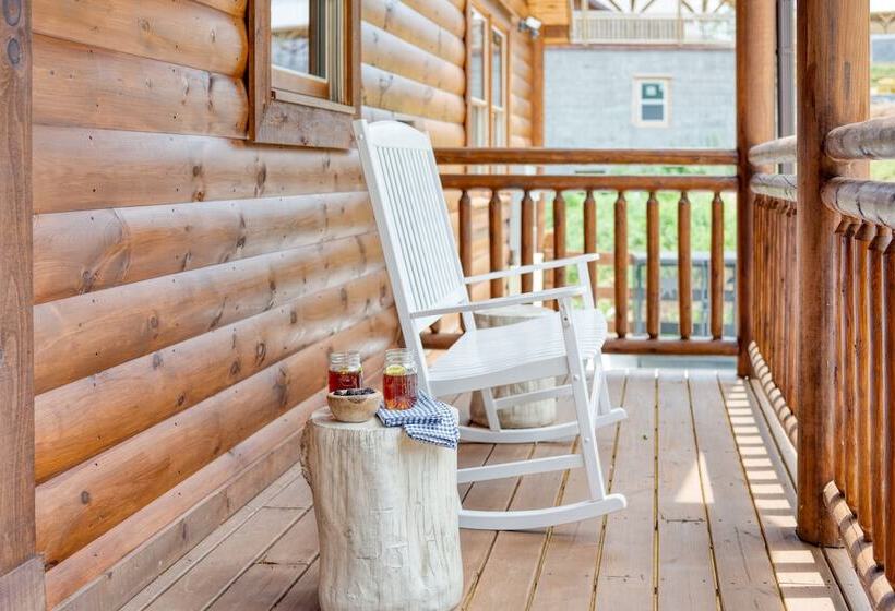 Ridge View By Avantstay15mins From Pigeon Forge W/ Pavilion, Indoor Pool & Hot Tub!