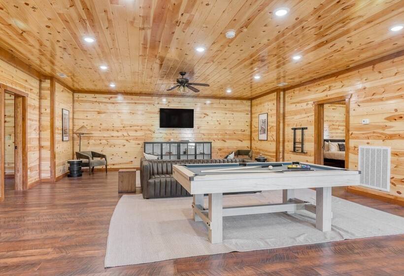 Ridge View By Avantstay15mins From Pigeon Forge W/ Pavilion, Indoor Pool & Hot Tub!