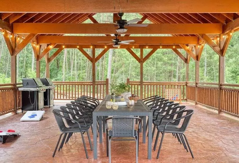 Ridge View By Avantstay15mins From Pigeon Forge W/ Pavilion, Indoor Pool & Hot Tub!