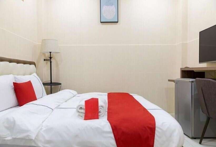 Bro Hotel Q6   By Bay Luxury