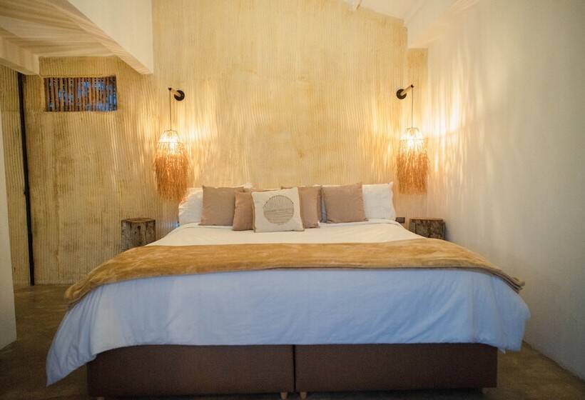 Eco Hotel Verano Azul