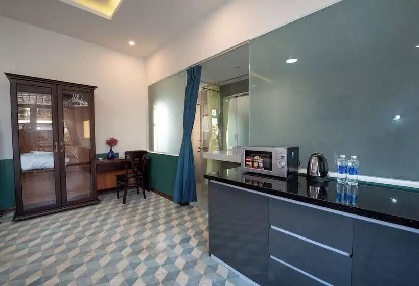 هتل Villa De Pi's Hoi An