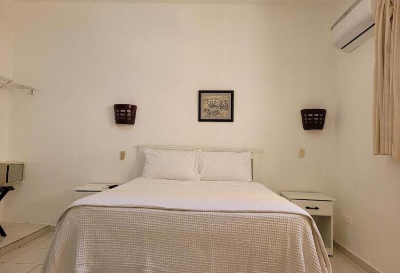 هتل Drake Bolivar Santo Domingo