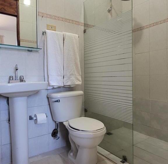 هتل Drake Bolivar Santo Domingo