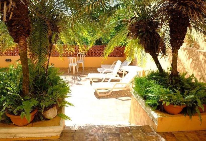 هتل Drake Bolivar Santo Domingo