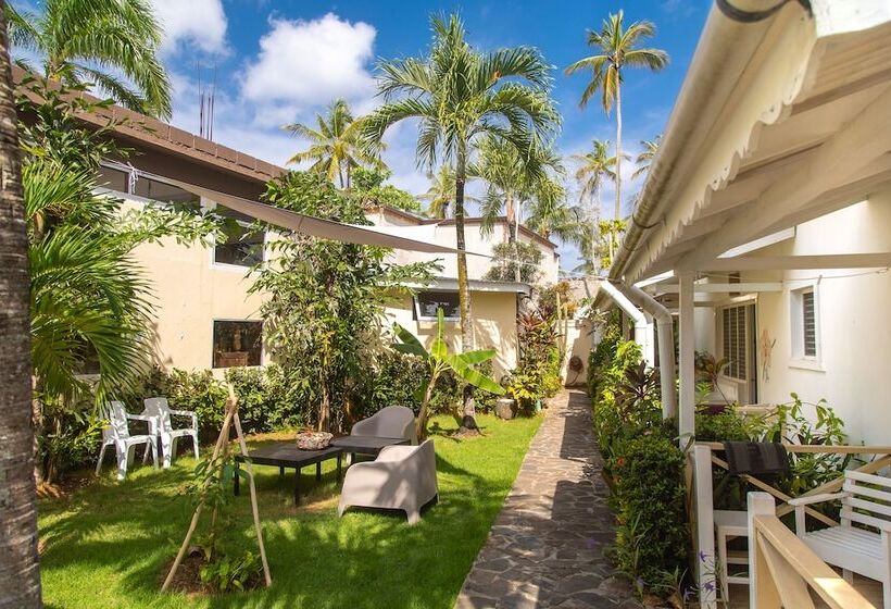 Beach Hotel Casa Nina