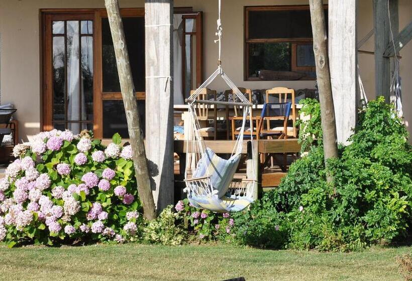 Bed & Breakfast Hale Lau