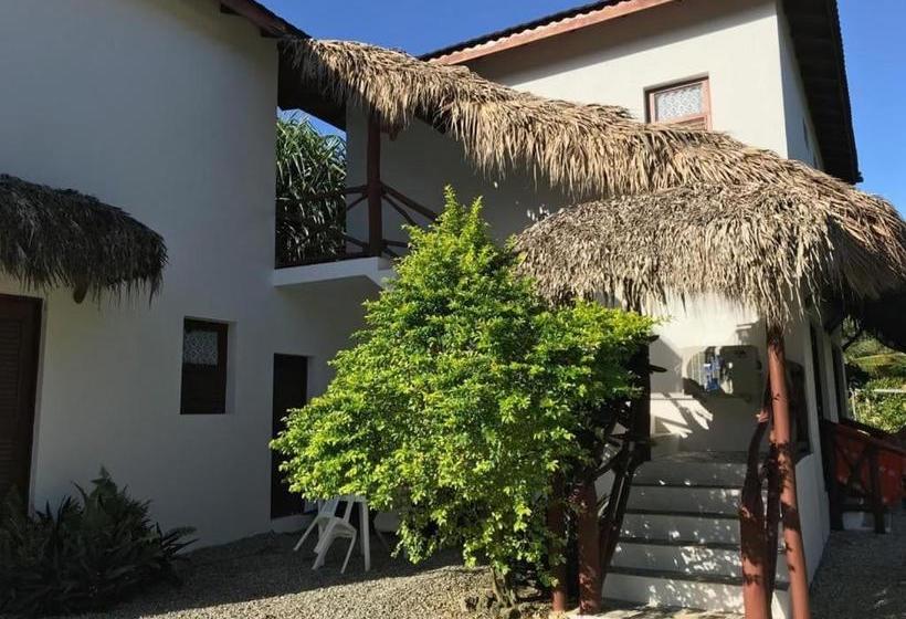 تختخواب و صبحانه La Casa De Sergio Y Cristina