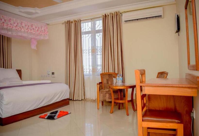 تختخواب و صبحانه Silver Paradise