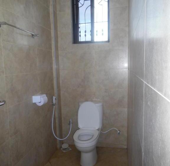 تختخواب و صبحانه Silver Paradise