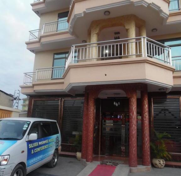 تختخواب و صبحانه Silver Paradise