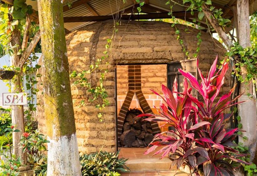 هتل Mansión Los Guichos