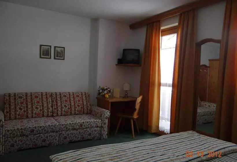 Hotelli Mondeval