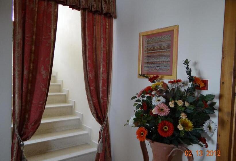 בית מלון כפרי Mondeval