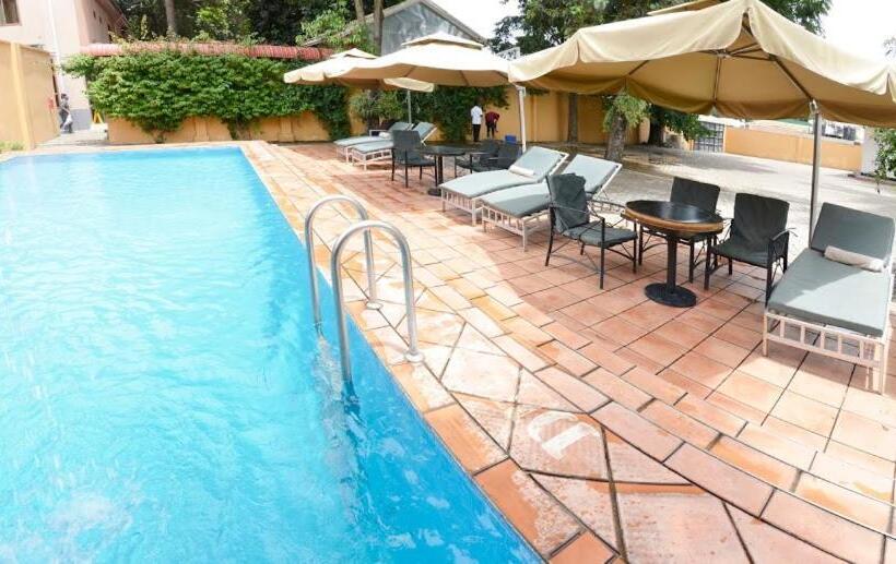 Tulia Boutique Hotel & Spa