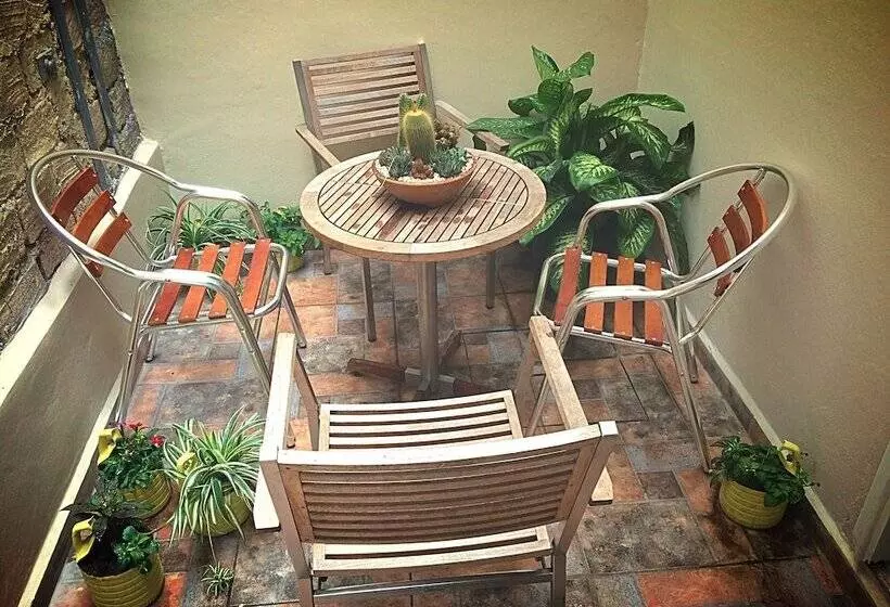 Palmira Hostel