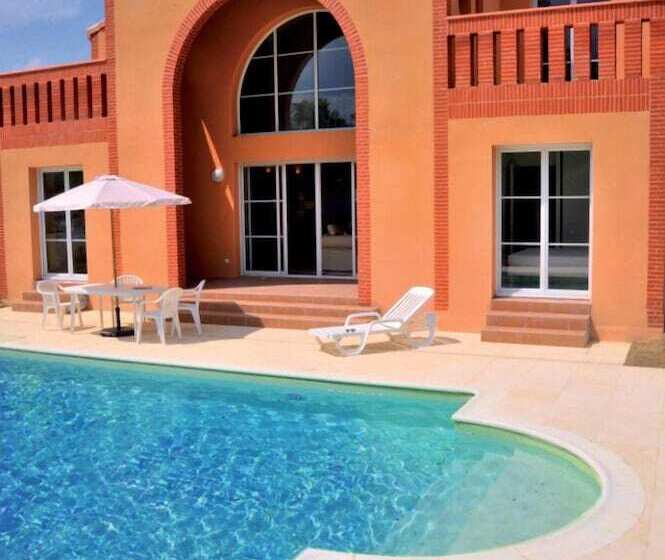 Отель Lagrange Vacances Royal Green