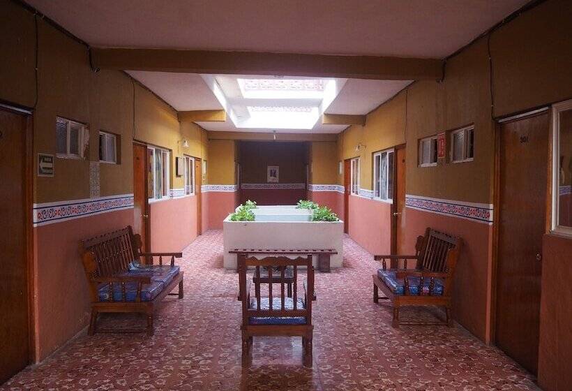 Отель Don Candido