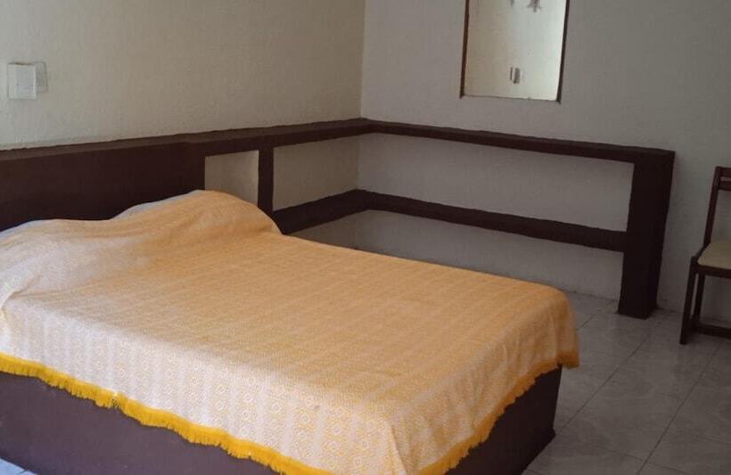 Отель Don Candido