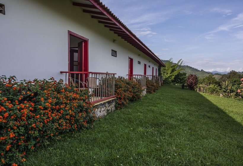 ホテル Hacienda Venecia Main House & Coffee Lodge