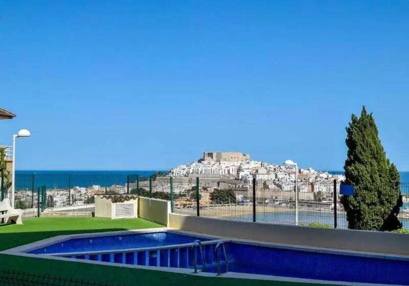 Hotelli Apartamentos Mirador Del Castillo 3000