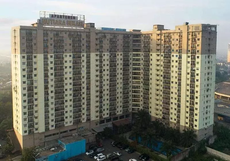 Amerta Room Apartemen Mutiara Powered By Cocotel