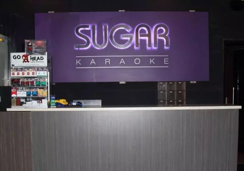 Amerta Room Apartemen Mutiara Powered By Cocotel