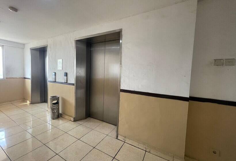 Amerta Room Apartemen Mutiara Powered By Cocotel