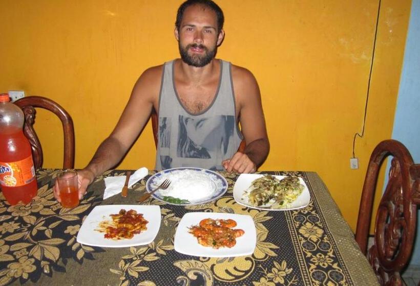 住宿加早餐  Ranith Villa