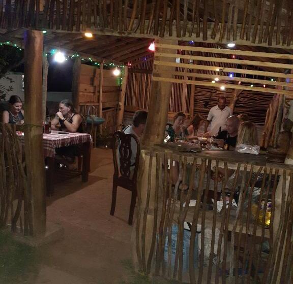 住宿加早餐  Ranith Villa