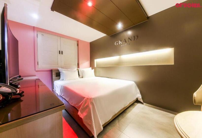 Goodstay Grand Motel Chuncheon