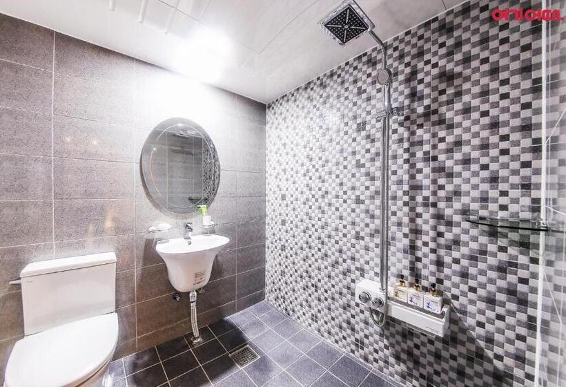 Goodstay Grand Motel Chuncheon