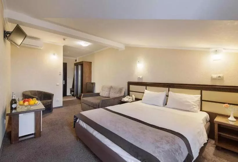 Hotel Avalon Palace