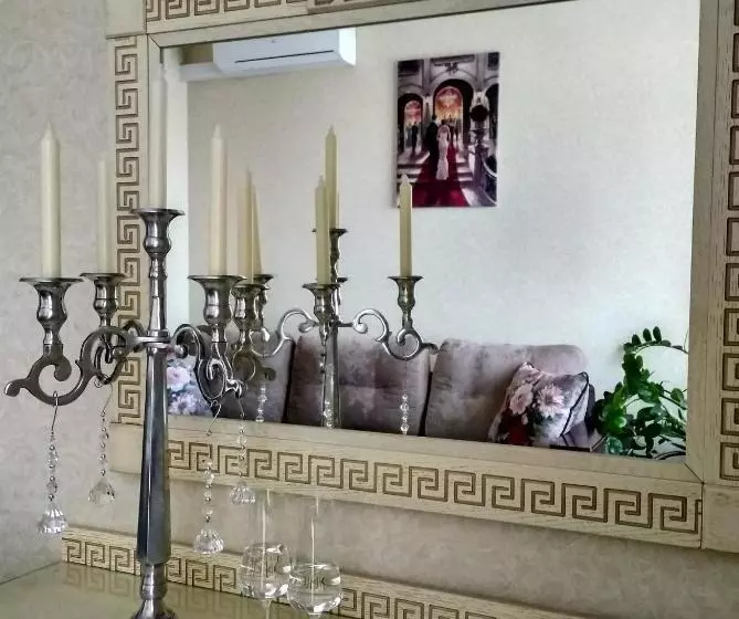 Hotel Avalon Palace