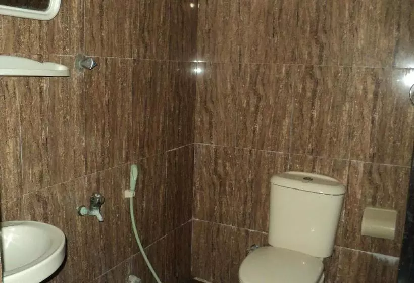 ホテル Chamara Guest House