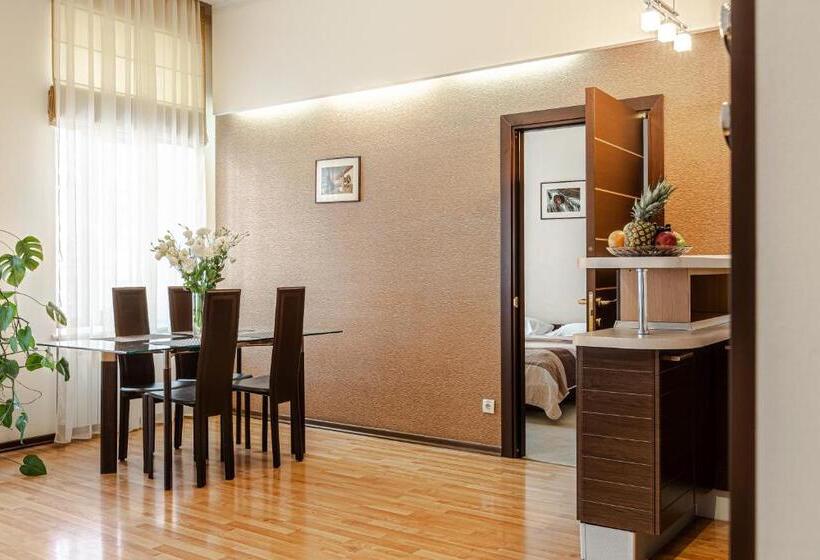 هتل Incognito Boutique