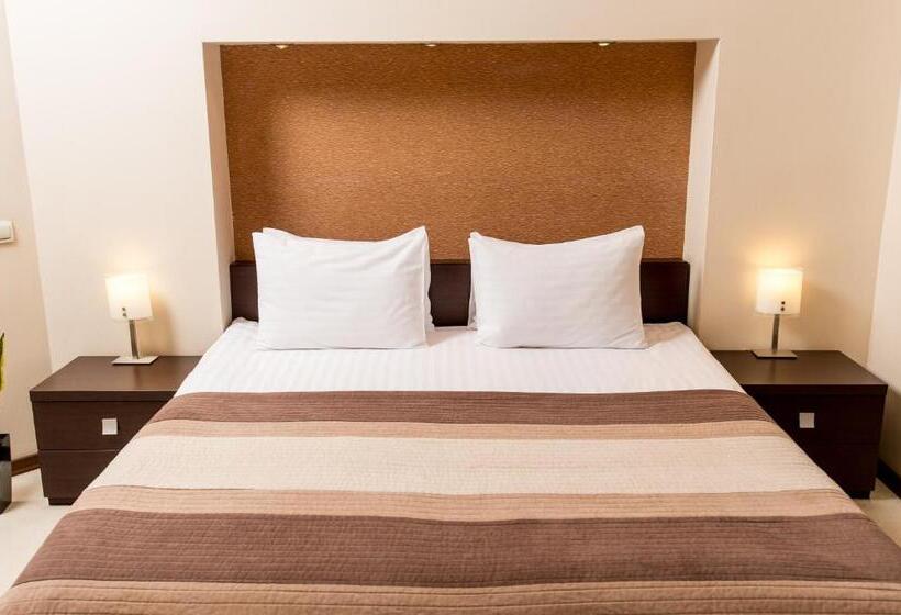 هتل Incognito Boutique