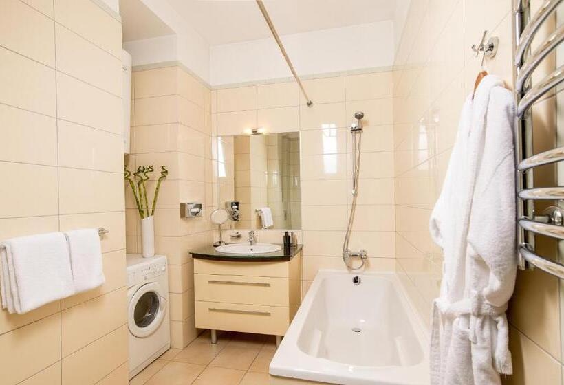 هتل Incognito Boutique