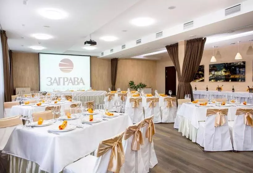 هتل Zagrava