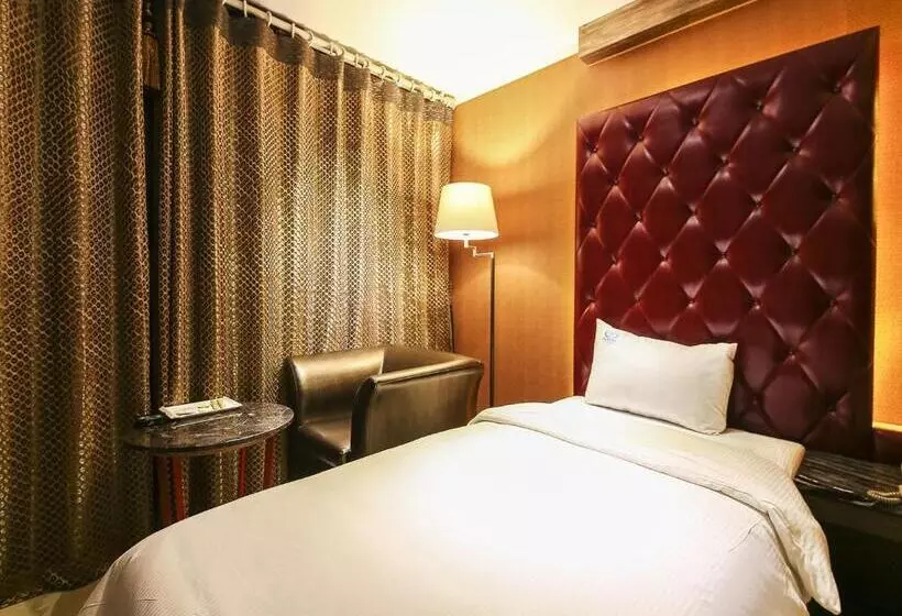 Hotel Zenith
